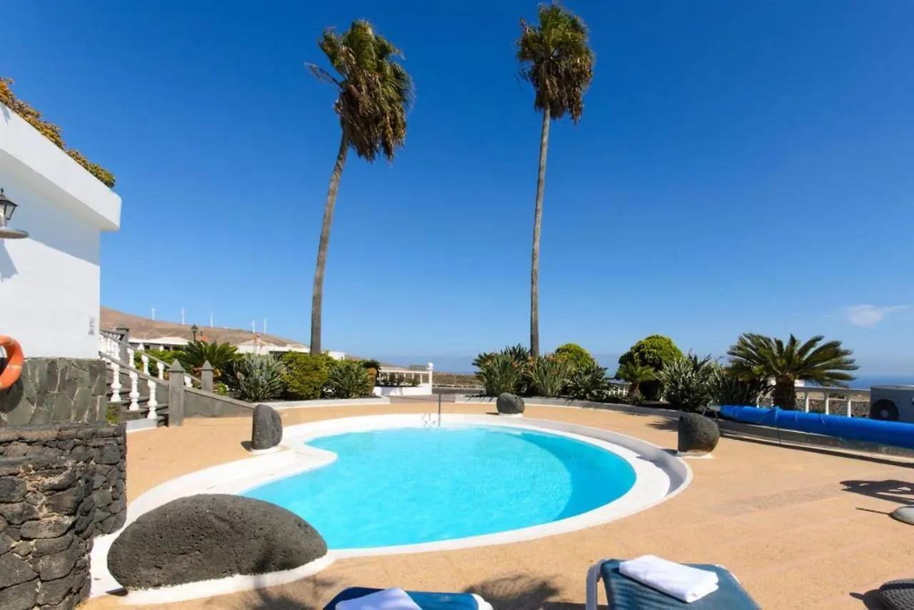 Hotel-Finca Rural Jose Manuel 28Pax San Bartolome  0*, San Bartolome (Las Palmas)